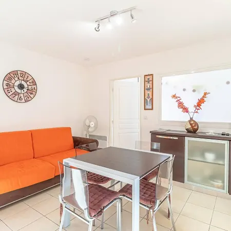 Feriehus T2 - Quiet, With Parking, Menton